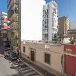 A Due Passi Dal Centro - Policlinico * バーリ
