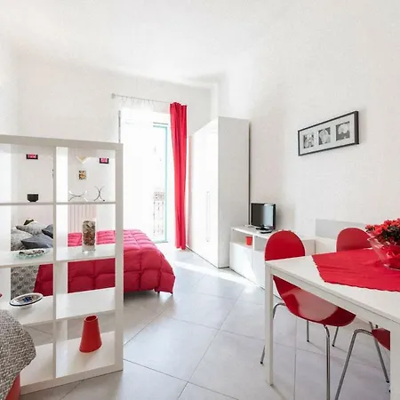 Apartament A Due Passi Dal Centro - Policlinico *