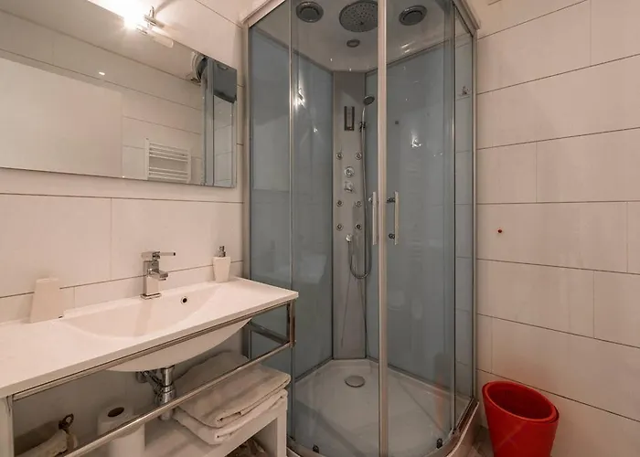 アパート A Due Passi Dal Centro - Policlinico *